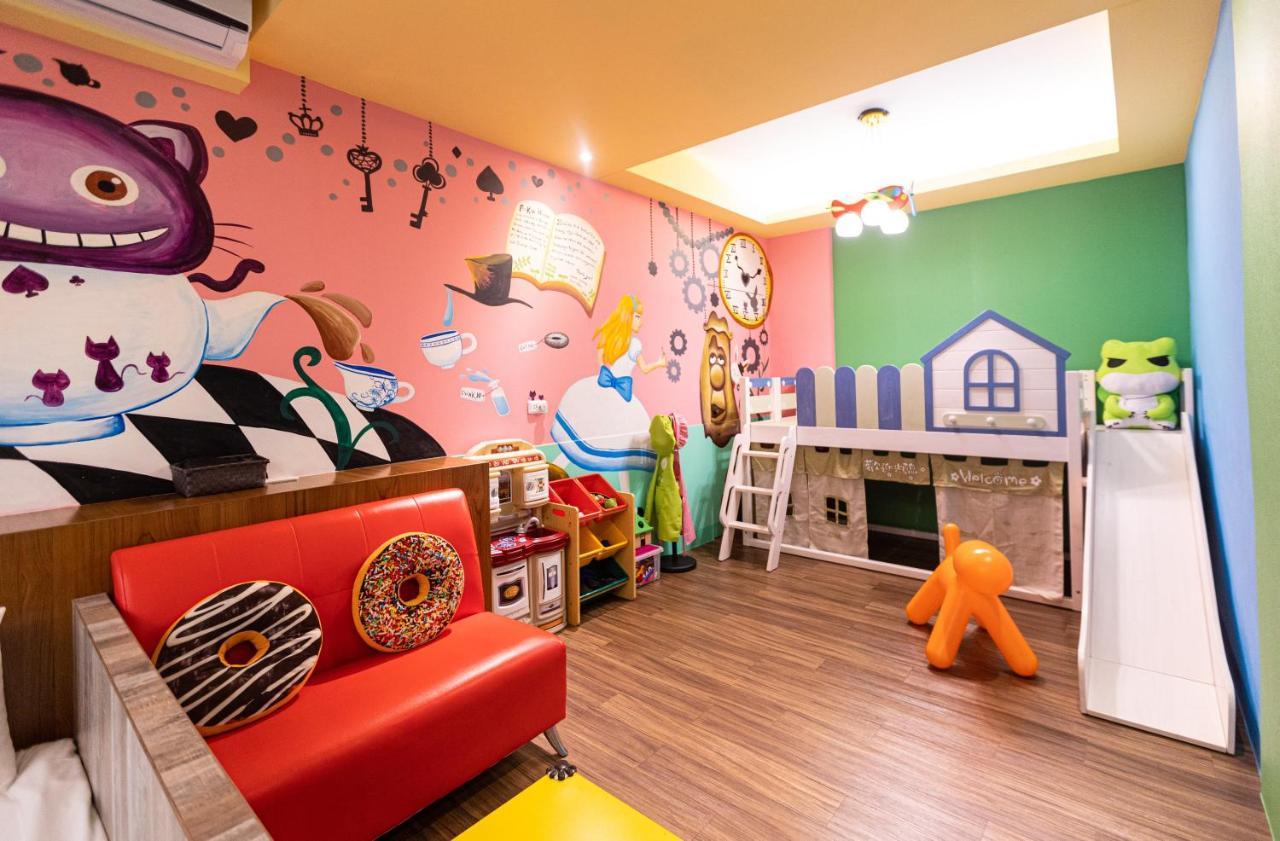 Fun Kids B&B Хуалянь Екстер'єр фото