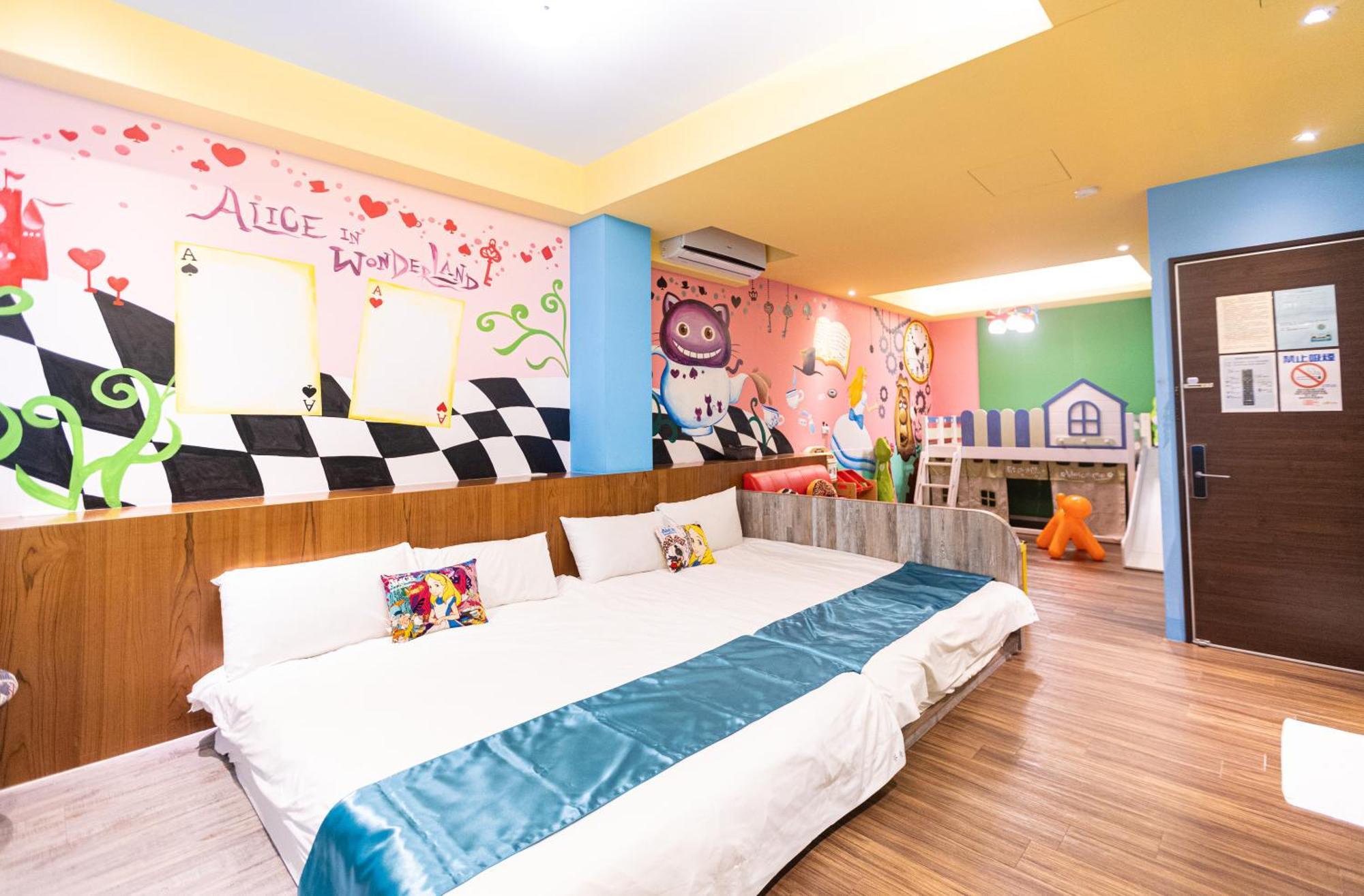 Fun Kids B&B Хуалянь Екстер'єр фото
